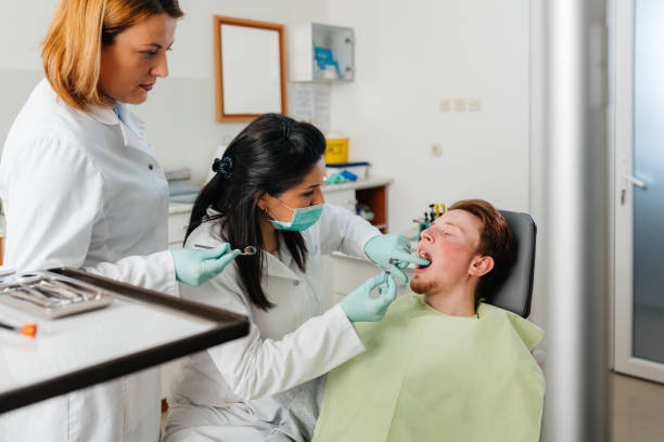 Best Holiday Emergency Dentist in Meeker, OK